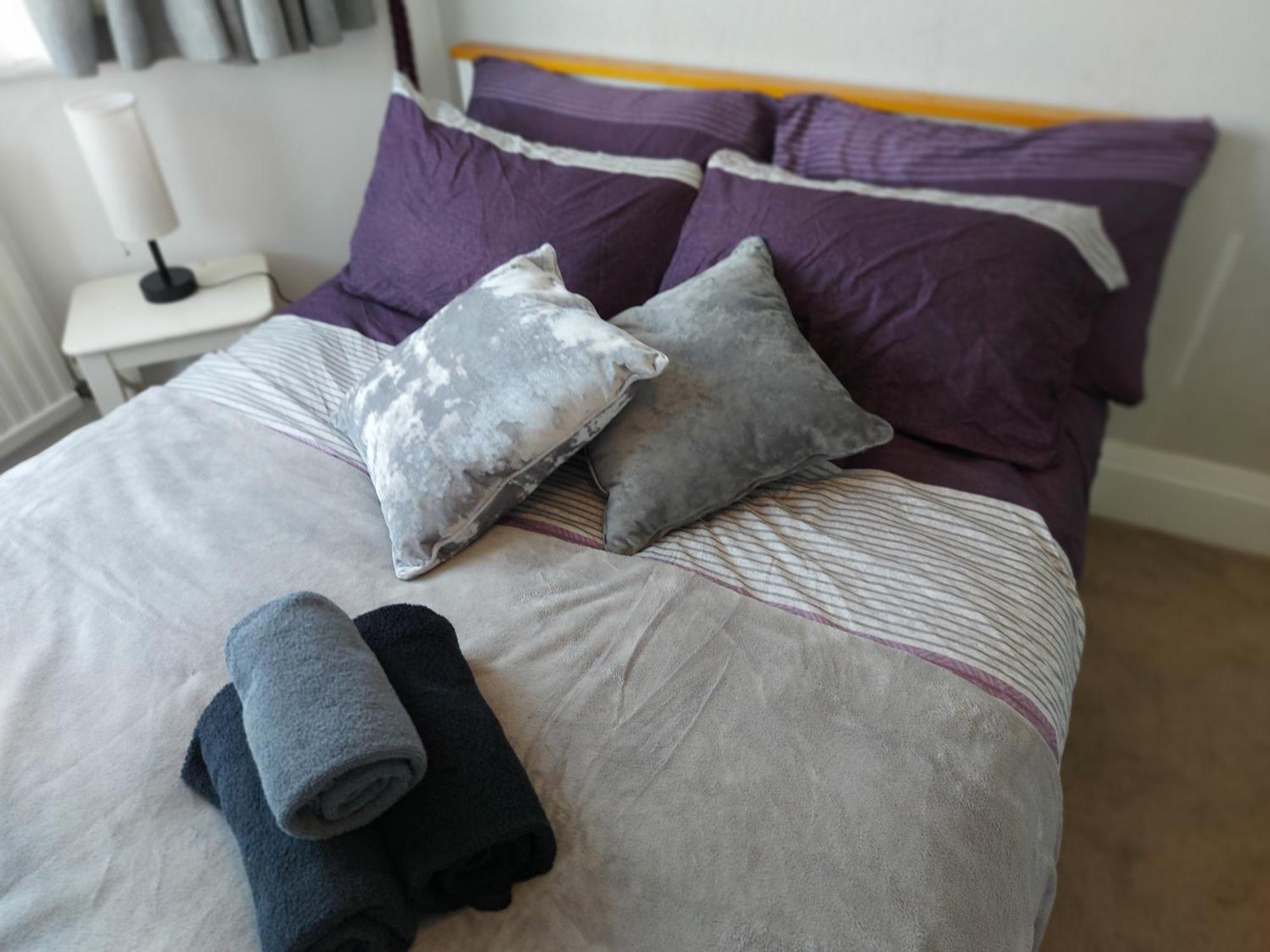 Large 4 Bedrooms Golders Green Лондон Экстерьер фото