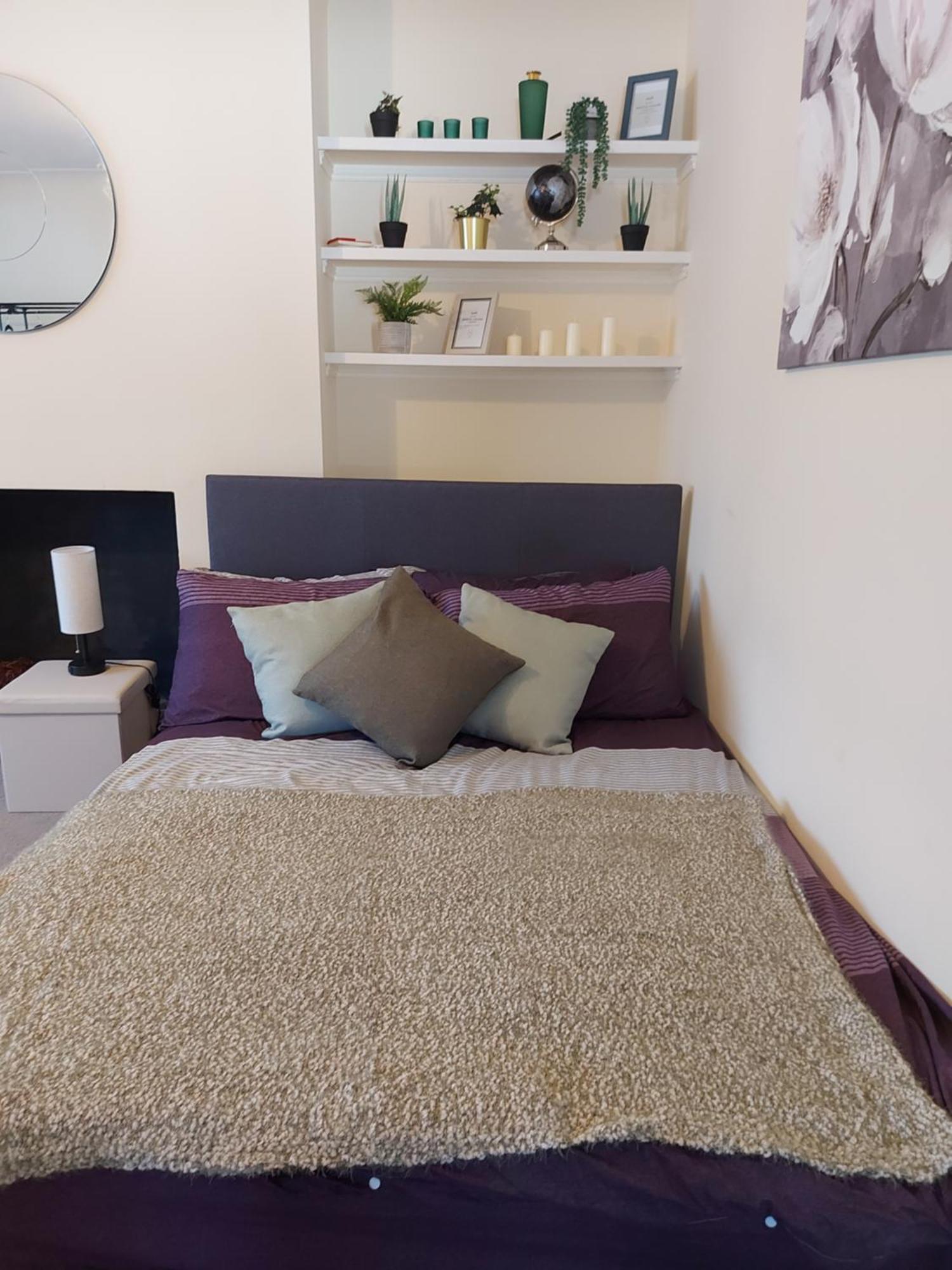 Large 4 Bedrooms Golders Green Лондон Экстерьер фото